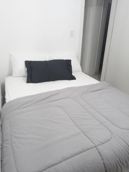 Apartamento Centralizado A Poucas Quadras Do Mar. Tramandaí Eksteriør billede